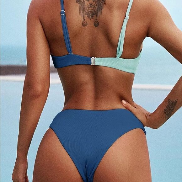 Two Tone Ribbed O-Ring Bikini Bathing Suit - Picture 4 of 5